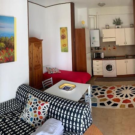 Appartamento Affitti Brevi Verona Colors/G.B. Rossi Friendly Buitenkant foto