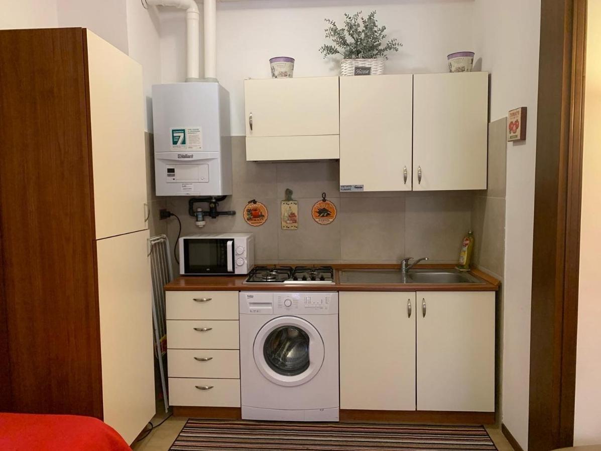 Appartamento Affitti Brevi Verona Colors/G.B. Rossi Friendly Buitenkant foto